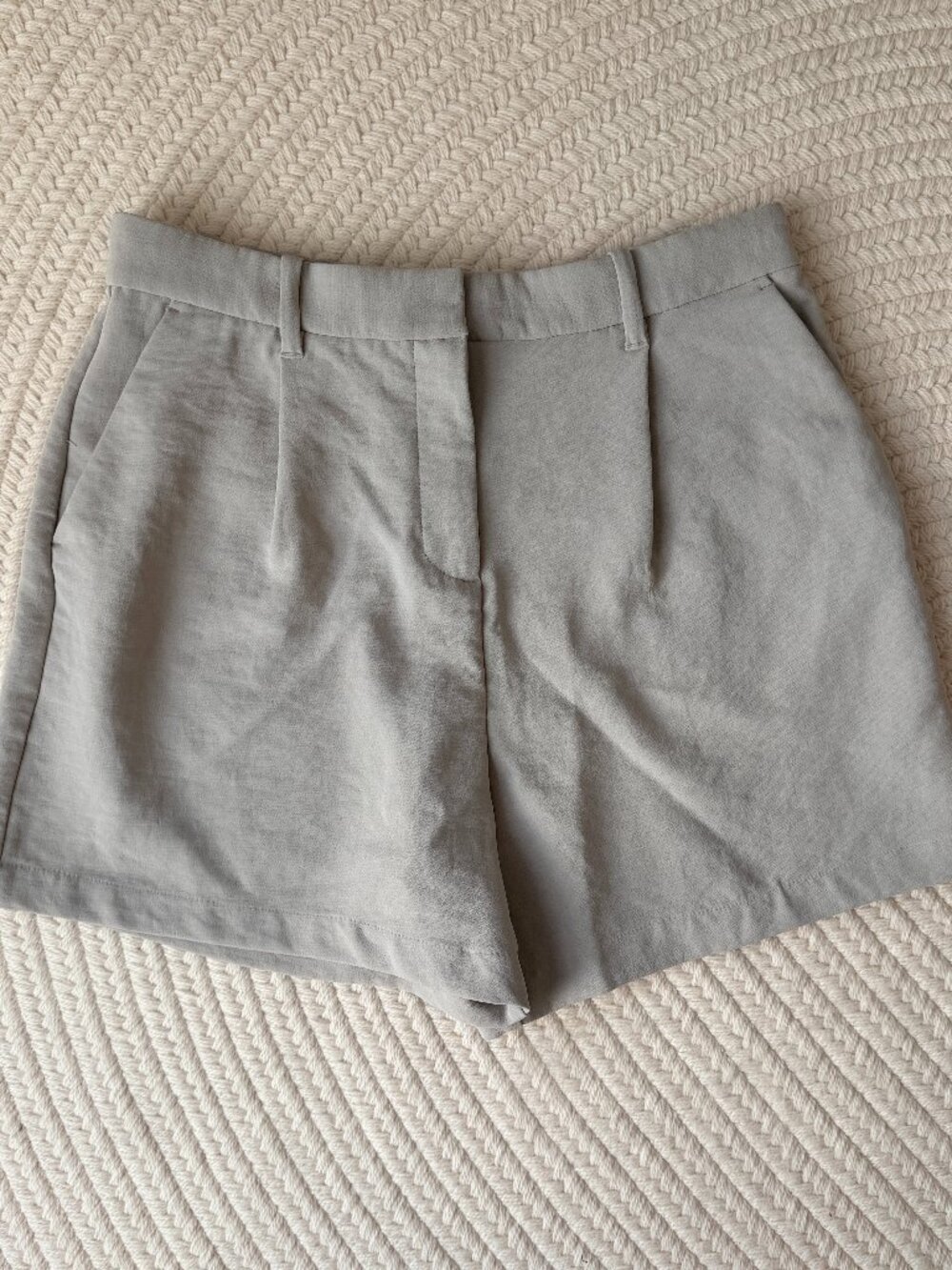 High Rise Tailored Short - Size M